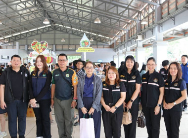 “รมช.เกษตร” ปักหมุดตลาดเกษตรกรเชียงราย หนุนบริโภคผลไม้ไทย ... พารามิเตอร์รูปภาพ 61